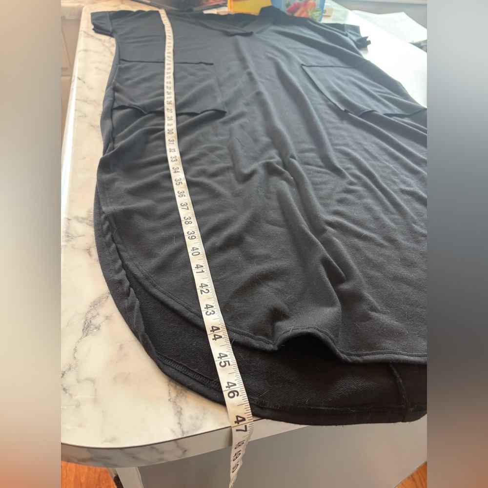 EUC Three Bird Nest On The Go Round Hem Pocketed Midi Dress - Black, Medium - Picture 14 of 15